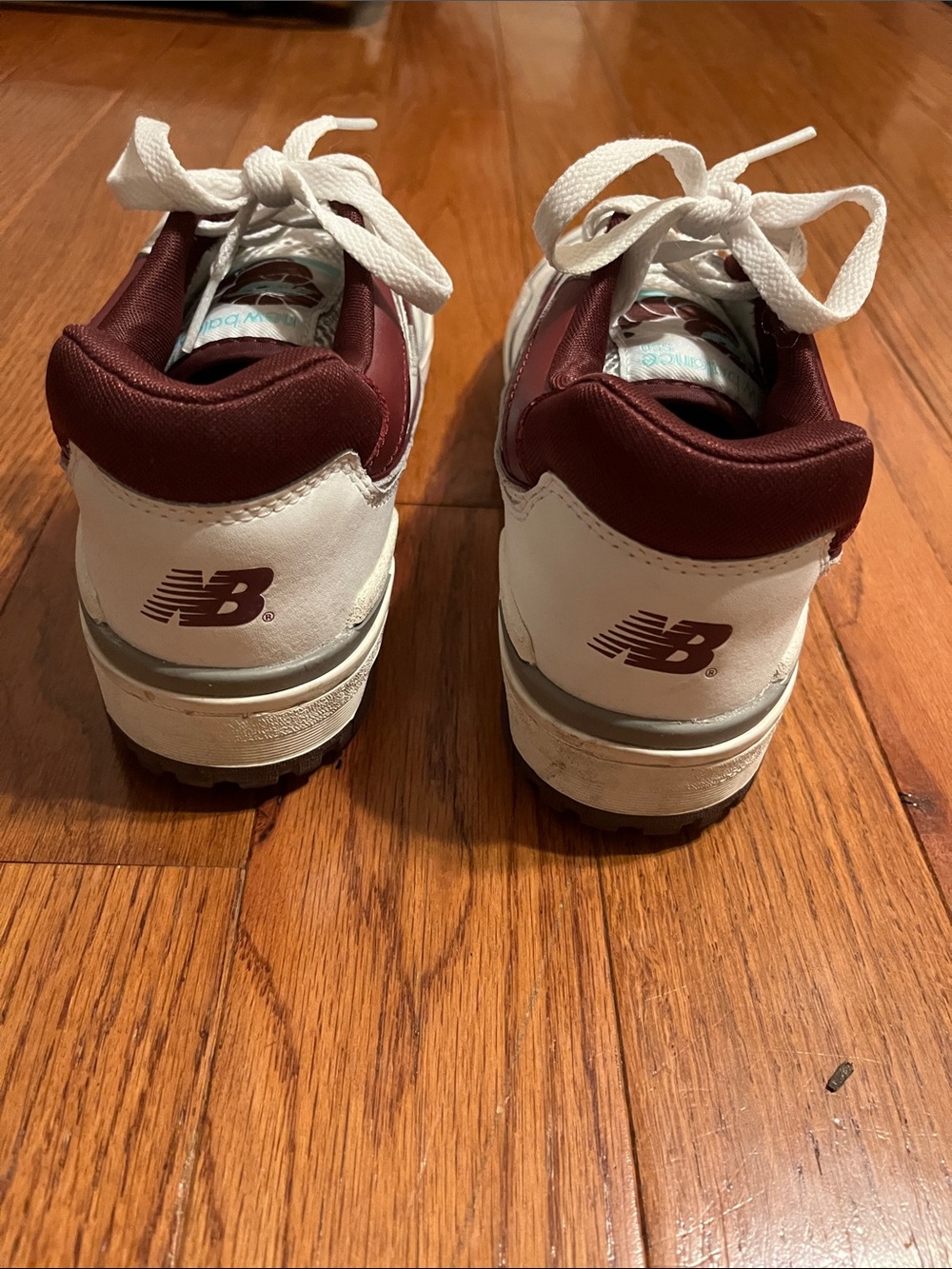 Women’s New Balance 550 - Picture 4 of 6